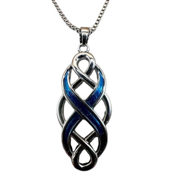 Vintage Jewelry - NEW Blue Interlaced Design Pendant Chain Necklace